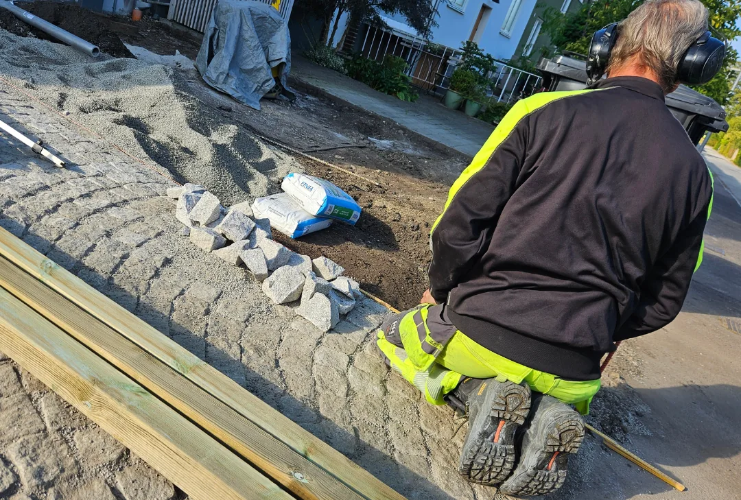 Stenmur i granit