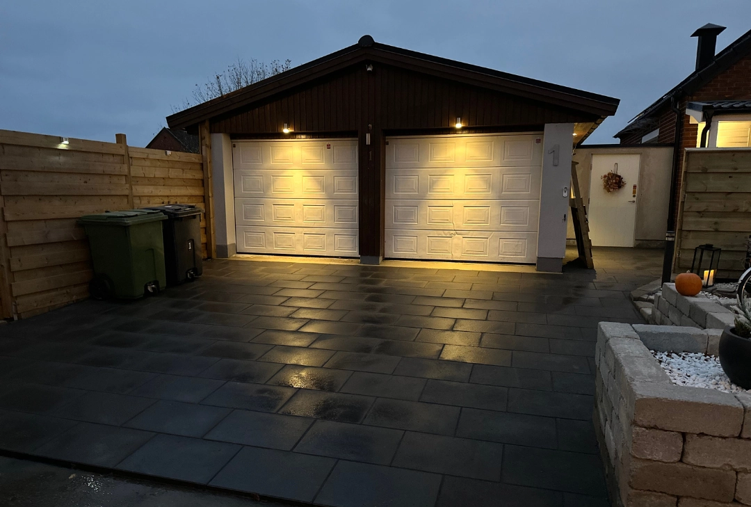 Uppfart & garageinfart